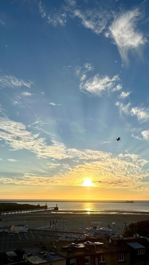 Superbe Vue Mer Face A Nausicaa Boulogne-sur-Mer Exterior foto